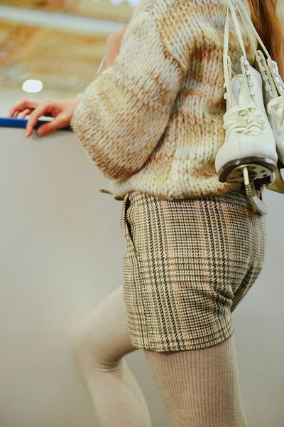 Beige woven shorts