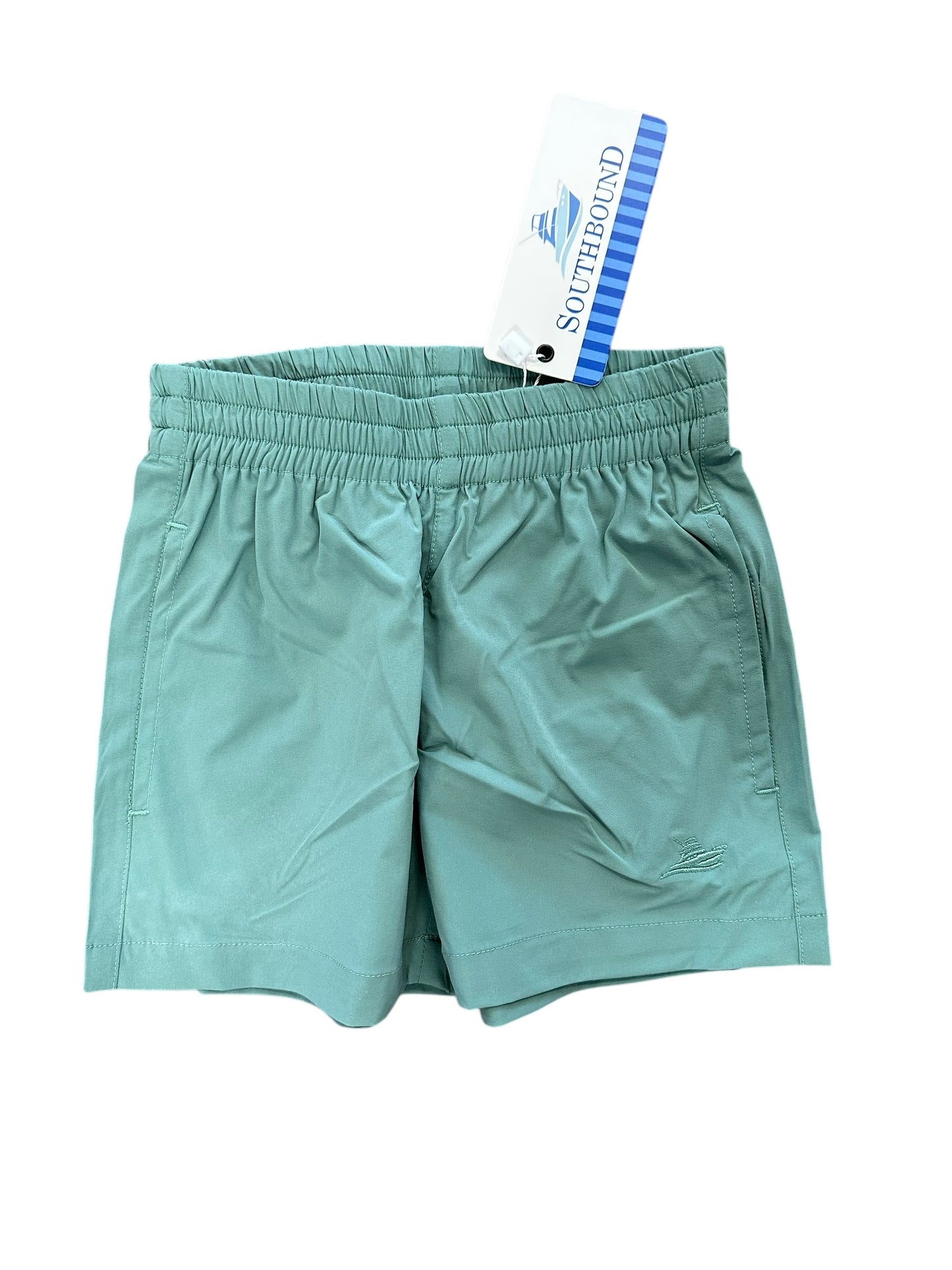 Green Performance play shorts