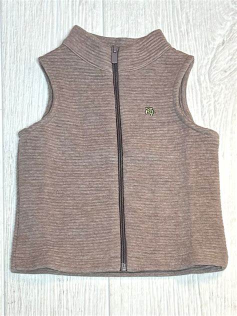 Briggs Acorn Vest