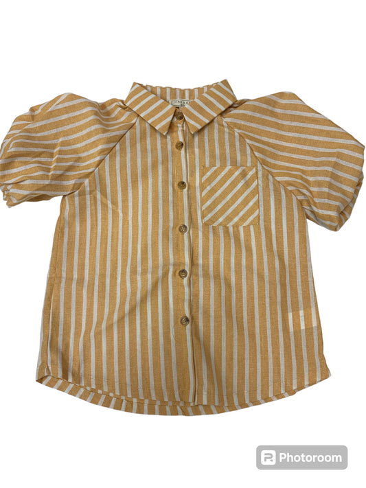 yellow striped top